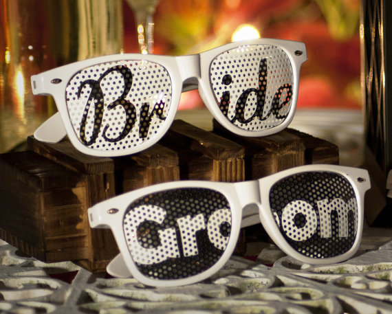 bride-groom-novio-novia-wedding-boda-sunglasses-gafas-lenses-lentes-sun-glasses-party-favors-wedding-glasses-custom-personalized.jpg