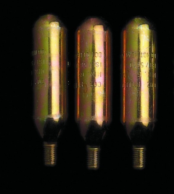 c02-refills-16gram-tshirt-confetti-launcher-gun-refill..jpg c02-refills-16gram-tshirt-confetti-launcher-gun-refill..jpg