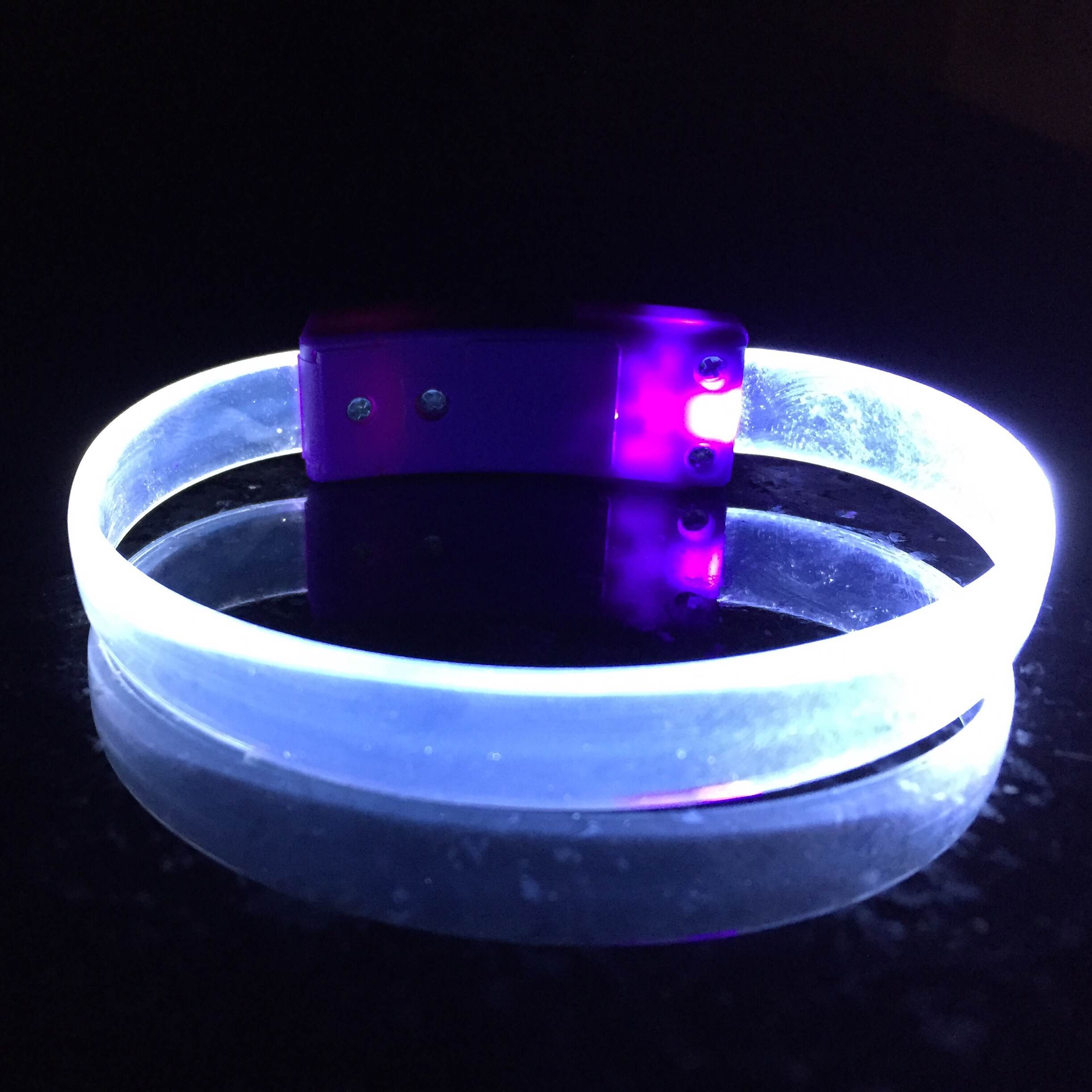 led-wristband-blank-light-up-glow-bracelet-white.jpg